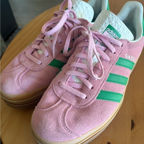 adidas Women's Pink Suede Sneakers with Green Stripes - Picture 3 of 8